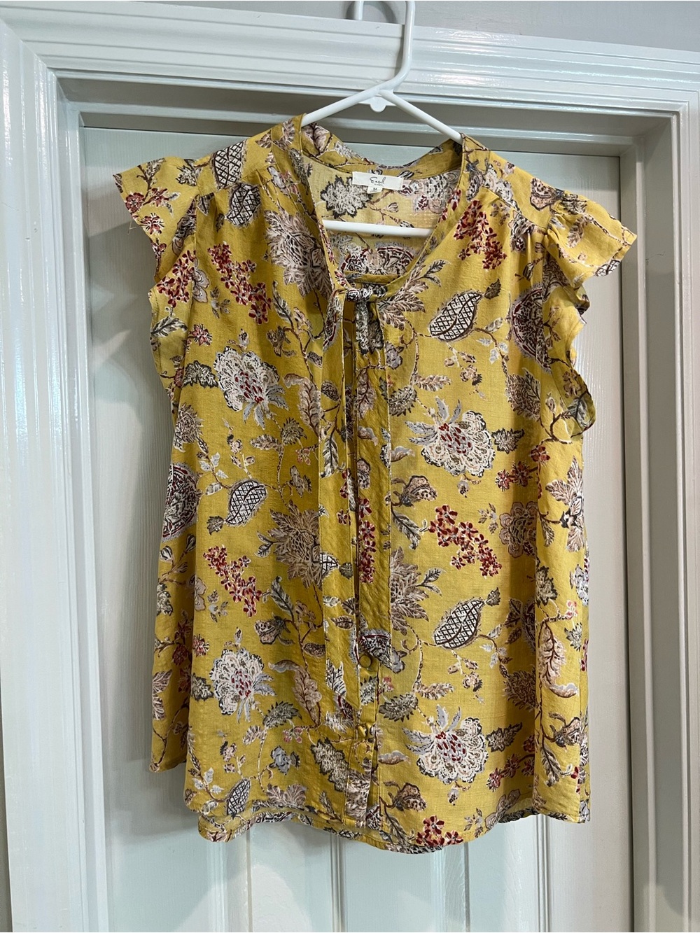 Easel Los Angeles Boho Floral Flutter Sleeve Tie Neck Blouse Mustard Yellow M